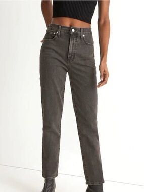 Madewell High-Rise Straight Jeans in Charcoal